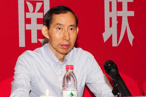 8、中國國際文化傳播中心黨組書記、執行主席龍宇翔在大會上介紹了中心的發展.jpg